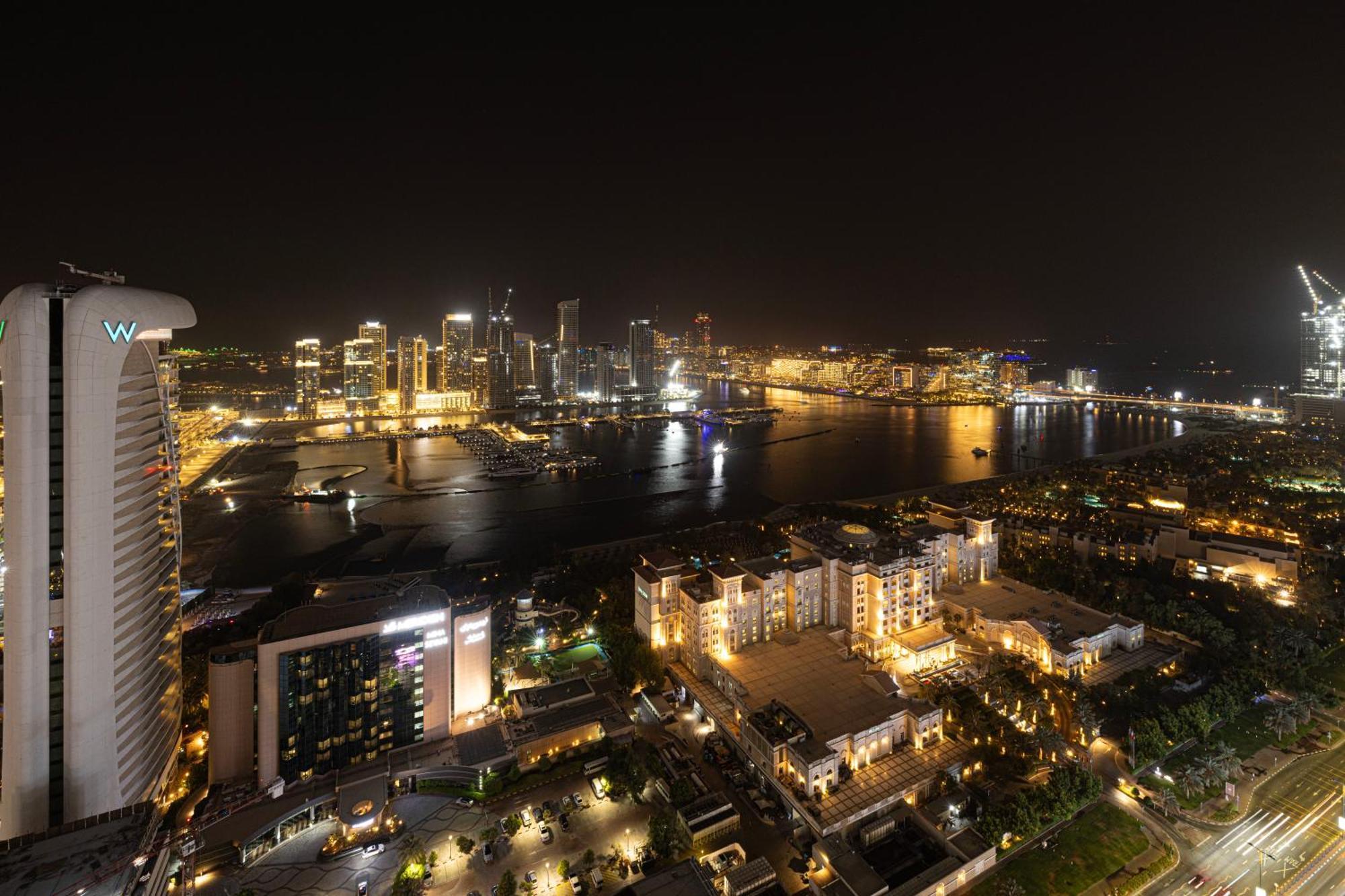 Auberge de jeunesse Capsule Experience Duplex - Panoramic Sea View - Nowmade La Marina à Dubaï Extérieur photo